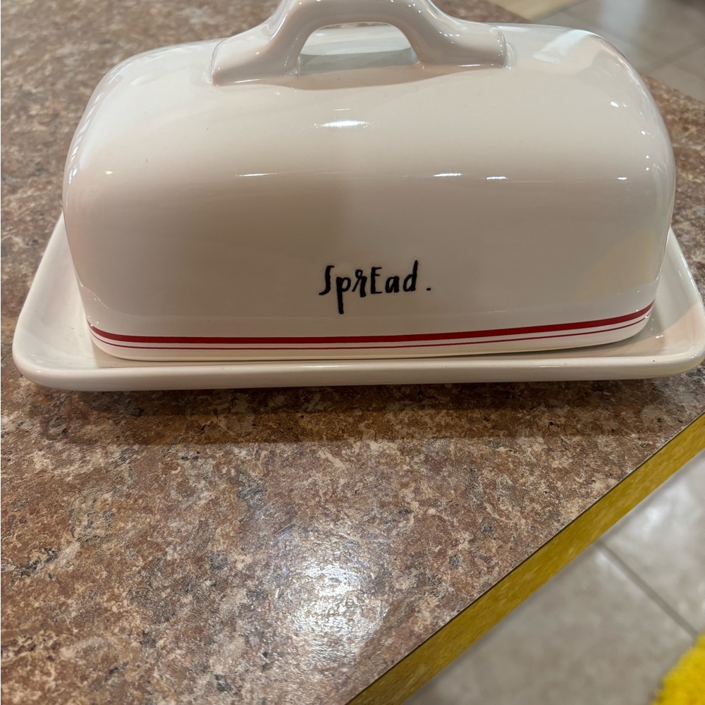 HTF Spread butter dish red line retired series from the artisan line by magenta